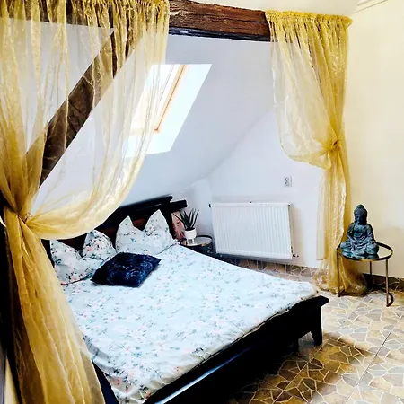 Cozy Loft Near Old Center Apartment Bukarest